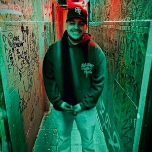 Meet your Posher, Marcos